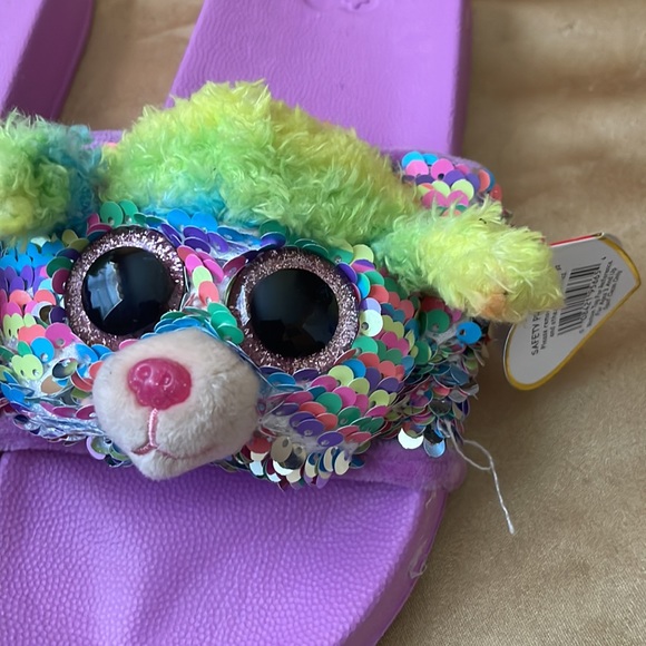 Bean Bag Slippers - Picture 2 of 8